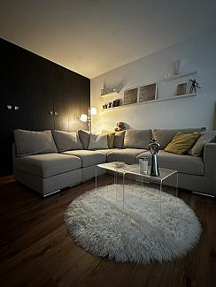 STAN ZEMUN 550e