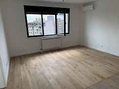 STAN ZEMUN 162000e